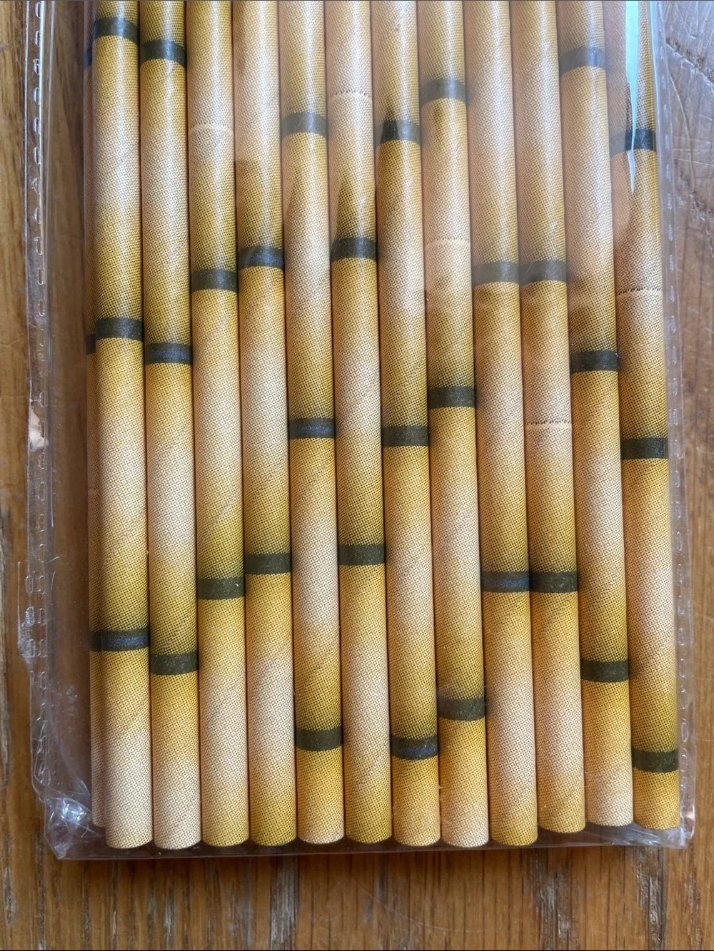 NWOT Yellow Bamboo-Pattern Disposable Paper Straws